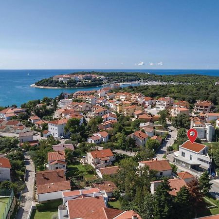 Stunning Apartment In Pjescana Uvala With Wifi מראה חיצוני תמונה